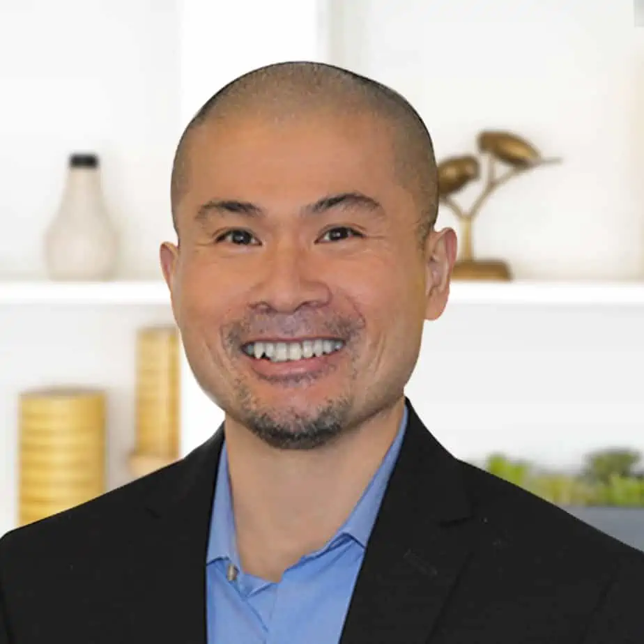 Headshot of Mountainside Treatment Center's staff member Thuan Nguyen