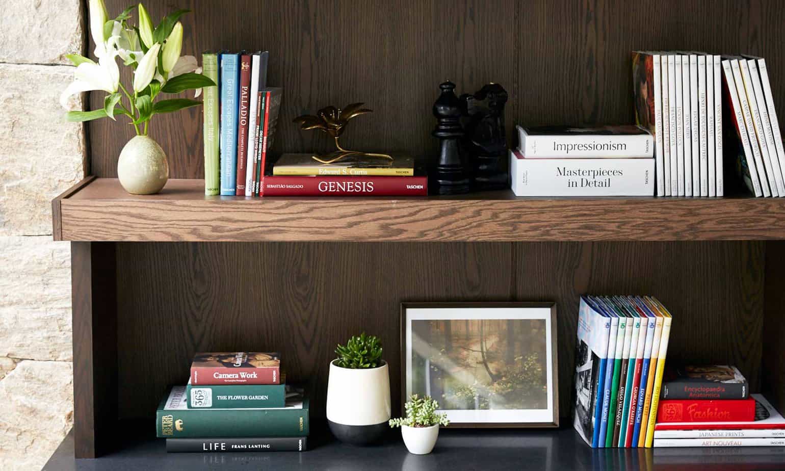 huntington-bookshelf huntington-bookshelf