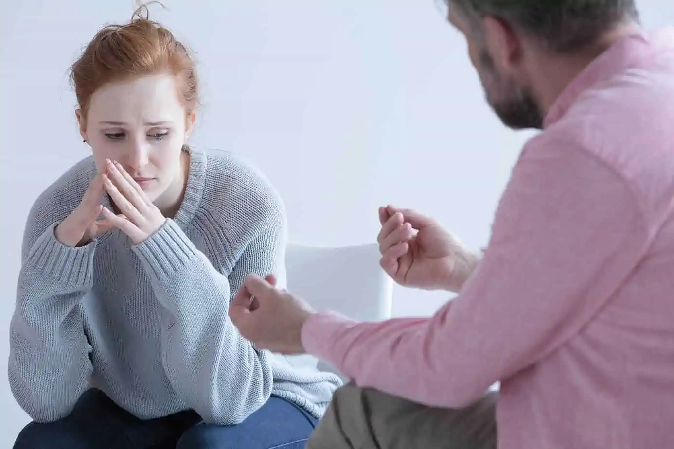 friend giving reasons to go to rehab